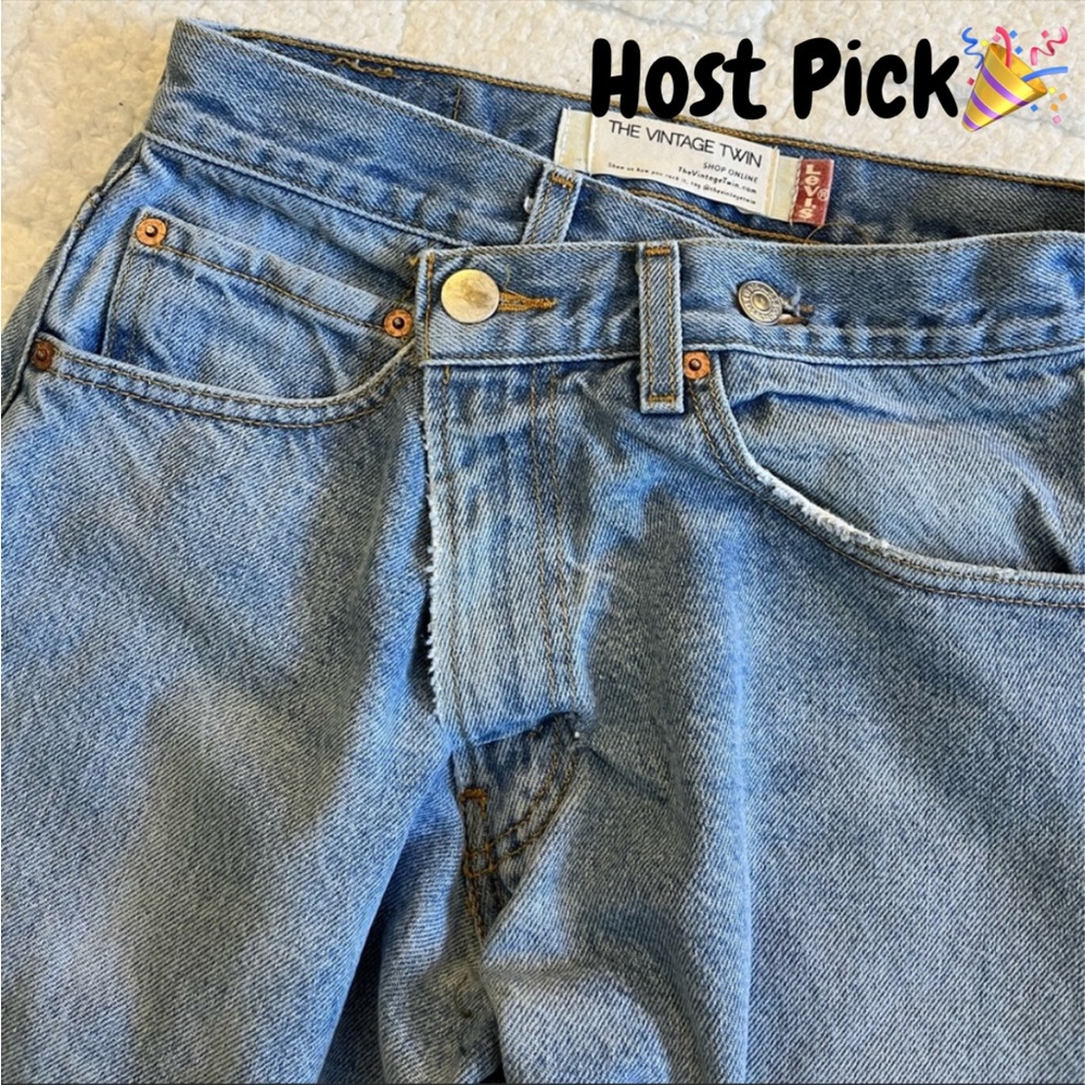 The Vintage Twin Reworked Levi’s jeans - Picture 2 of 16